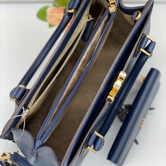 MICHAEL KORS MOTT LG SATCHEL CROSSBODY & WALLET - Picture 11 of 16